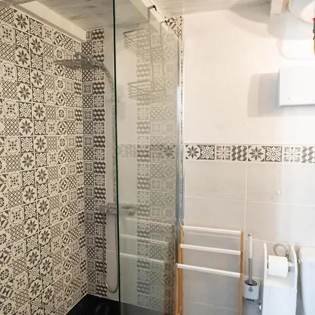 Apartament Centre Nîmes